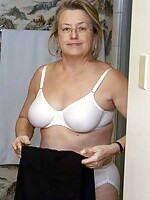 mature anal mom